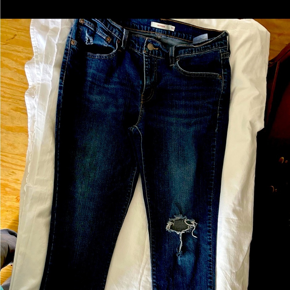 Levi jeans women’s size 10